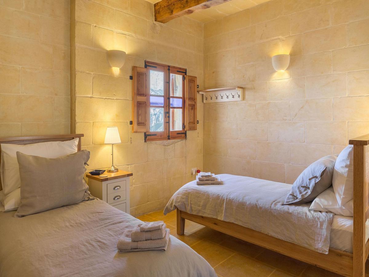 Gozo Spirit Bed and Breakfast Nadur Exteriör bild